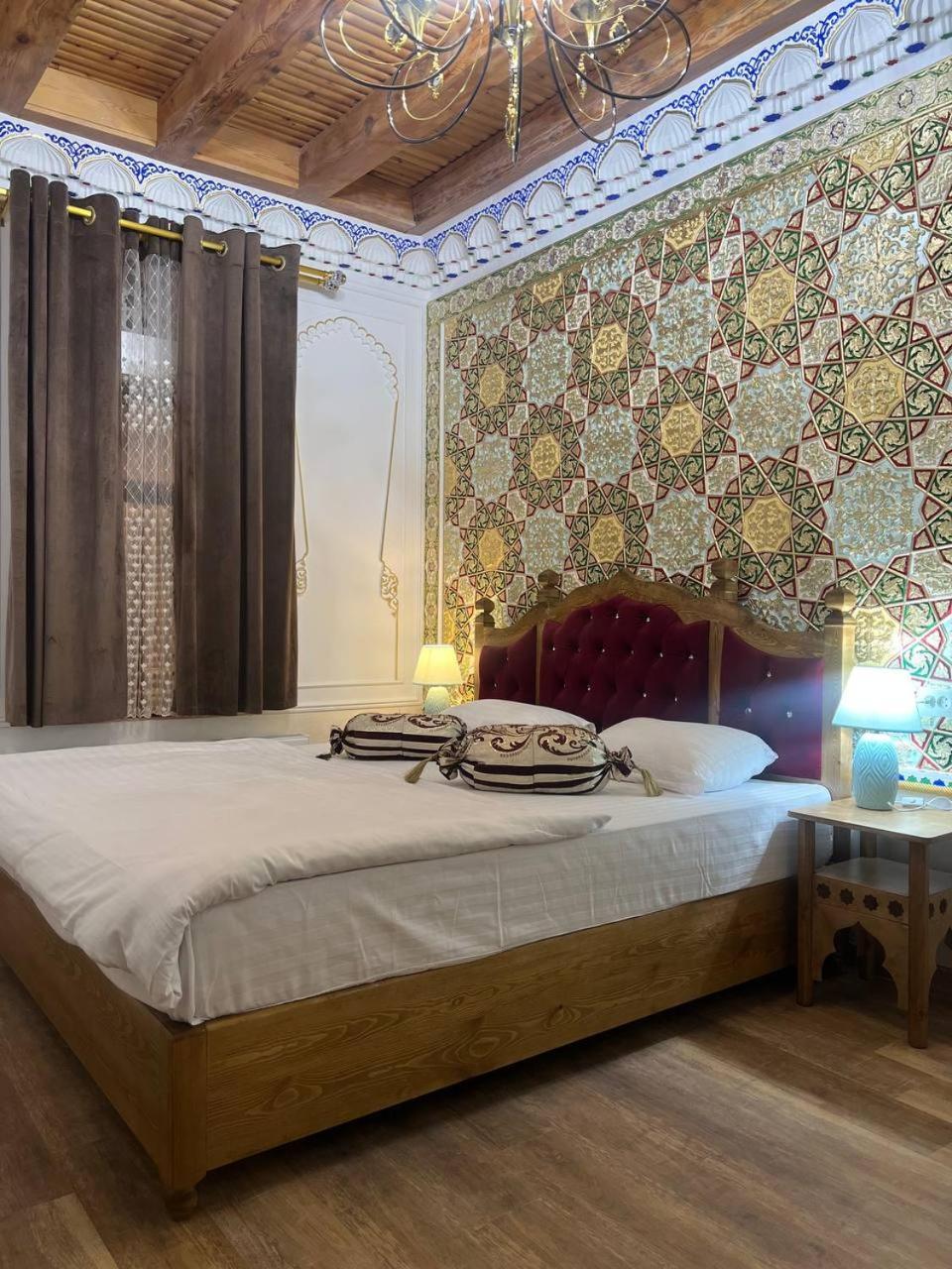 Central Asia Hotel ブハラ 部屋 写真